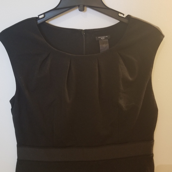Ann Taylor - Black Dress - 8P - Picture 4 of 4